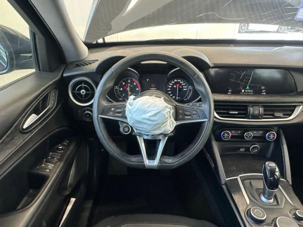 Alfa Romeo Stelvio Stelvio 2.2 Turbodiesel 160 CV AT8 RWD Super Business (13)
