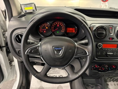 Dacia Dokker 1.6 8V 110CV GPL Comfort (18)