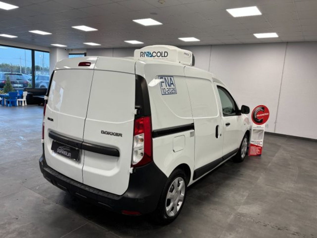 Dacia Dokker 1.6 8V 110CV GPL Comfort (6)