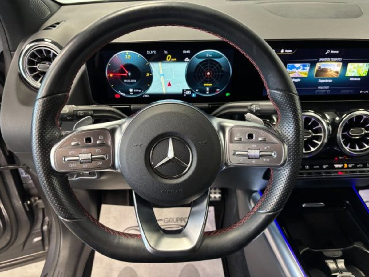 Mercedes-Benz GLA SUV 180 d AMG Line Premium Plus auto (18)