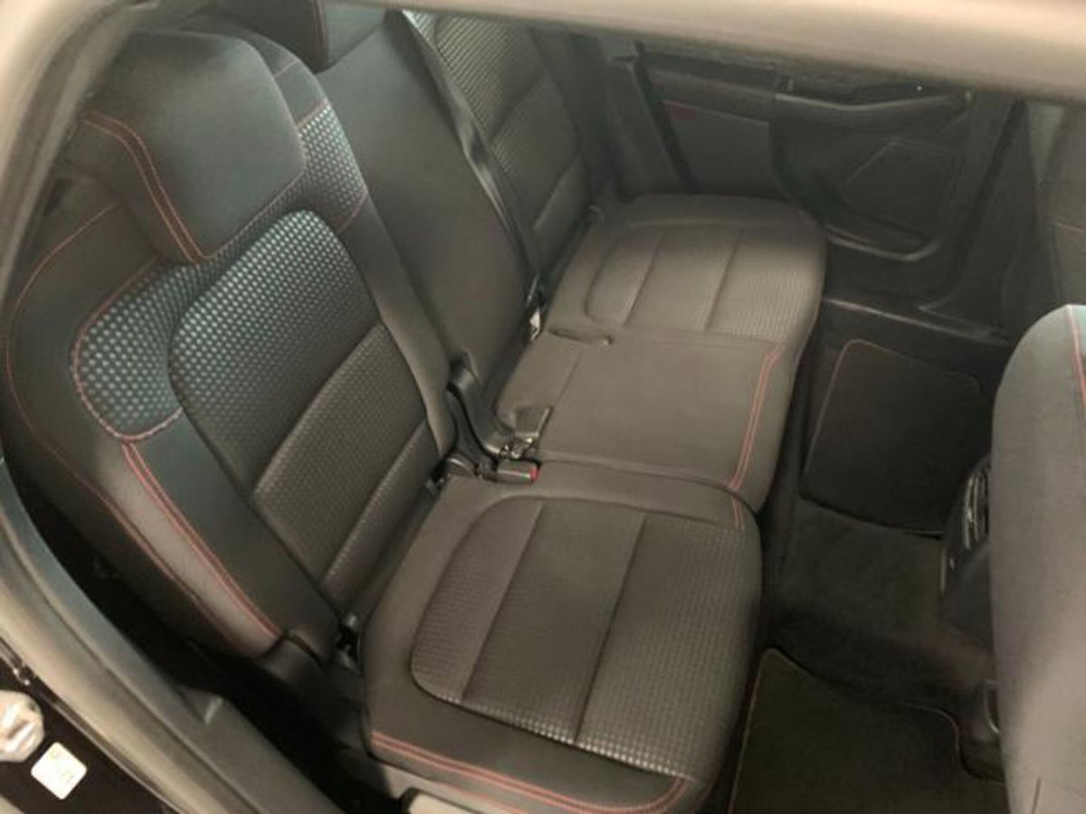 Ford Kuga 1.5 EcoBlue 120 CV aut. 2WD ST-Line X Design (12)