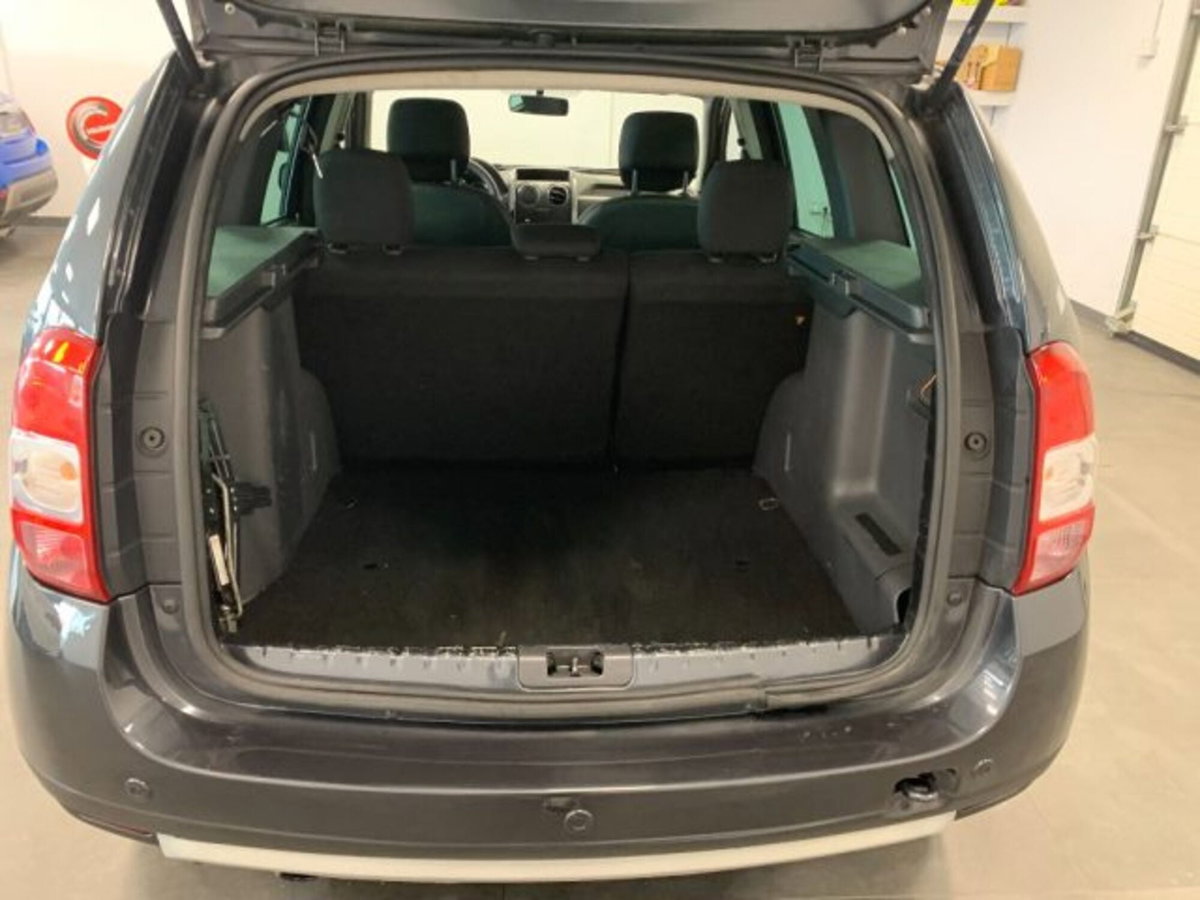 Dacia Duster 1.5 dCi 110CV 4x2 Prestige (13)