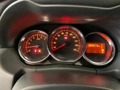Dacia Duster 1.5 dCi 110CV 4x2 Prestige (15)