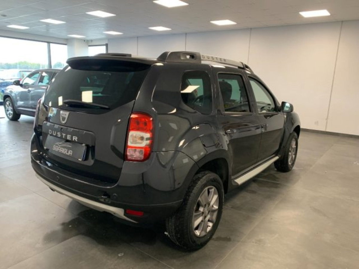 Dacia Duster 1.5 dCi 110CV 4x2 Prestige (5)