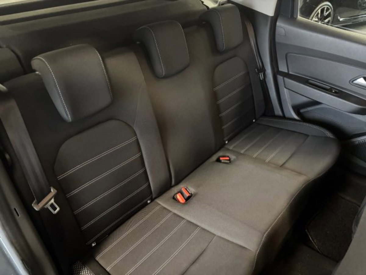 Dacia Duster 1.6 SCe GPL 4x2 Prestige (16)