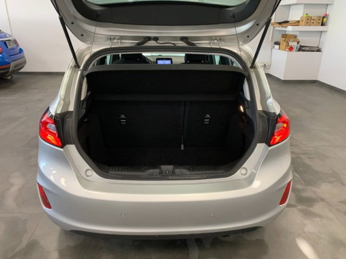 Ford Fiesta 1.1 75 CV 5 porte Titanium (16)