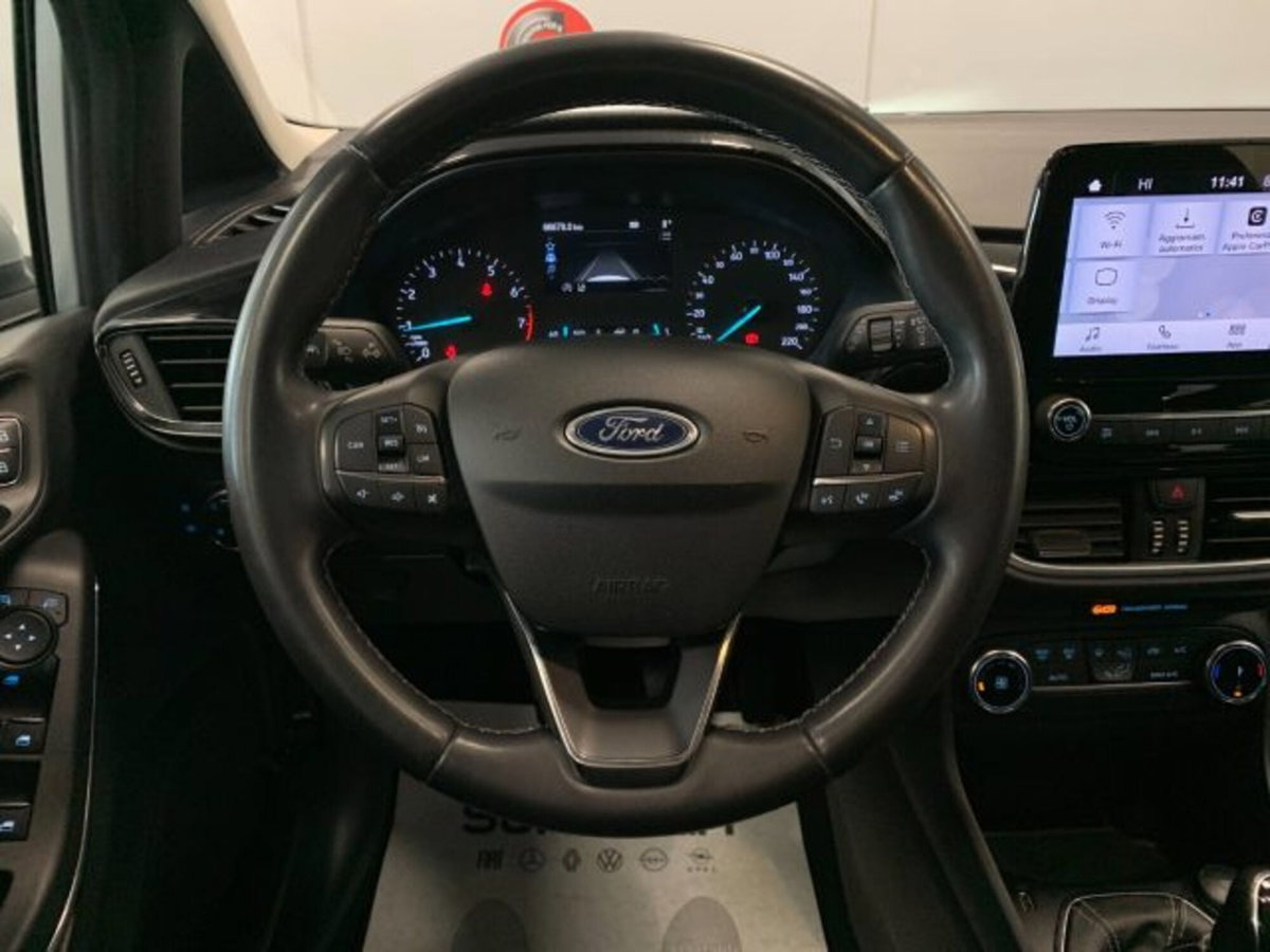 Ford Fiesta 1.1 75 CV 5 porte Titanium (20)