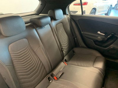 Mercedes-Benz Classe A Sedan 180 d 4p. Sport (13)