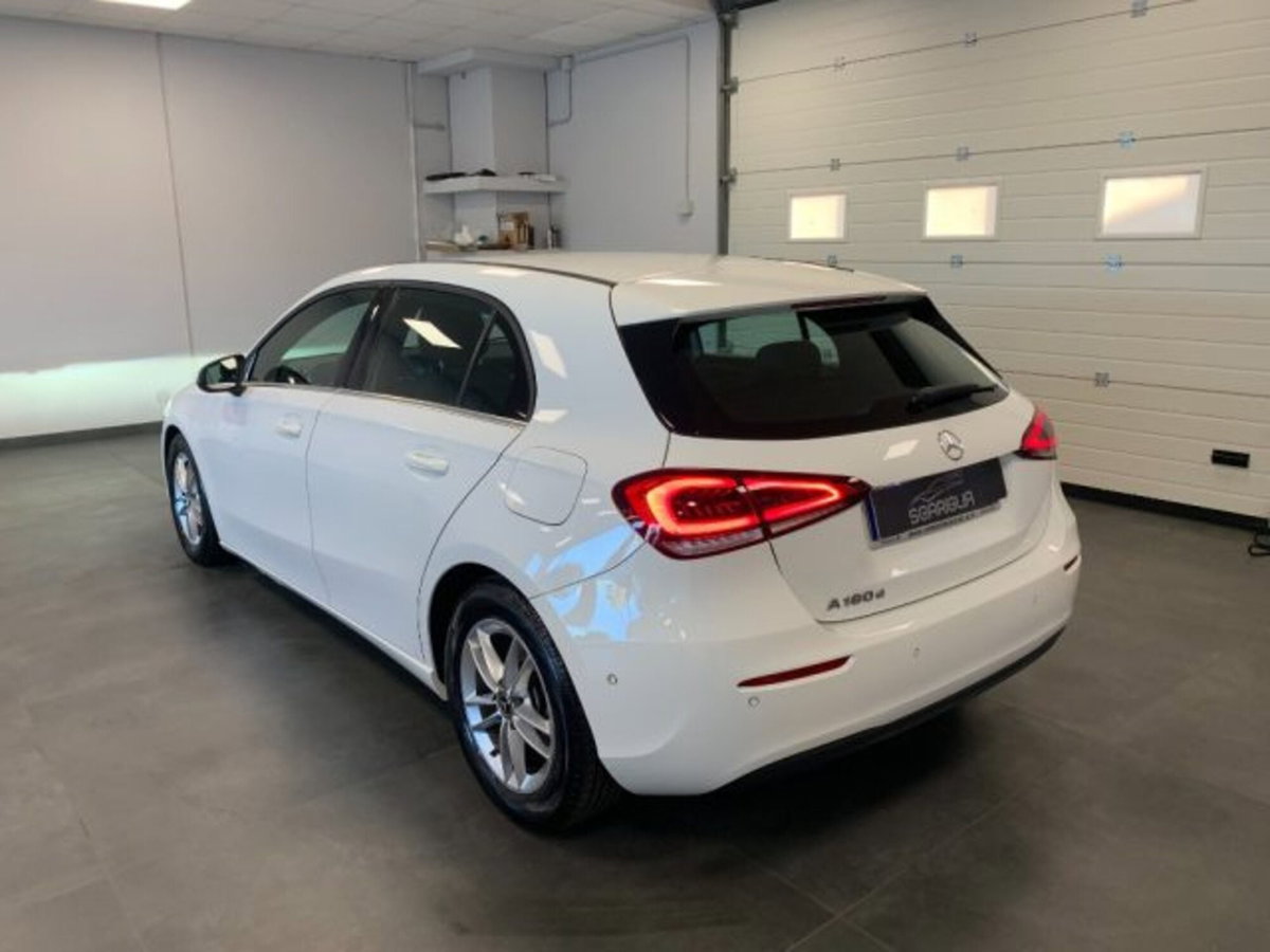Mercedes-Benz Classe A Sedan 180 d 4p. Sport (4)