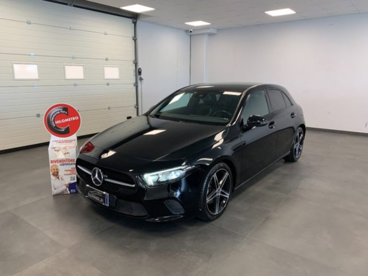 Mercedes-Benz Classe A 180 d AMG Line Premium Plus auto (3)