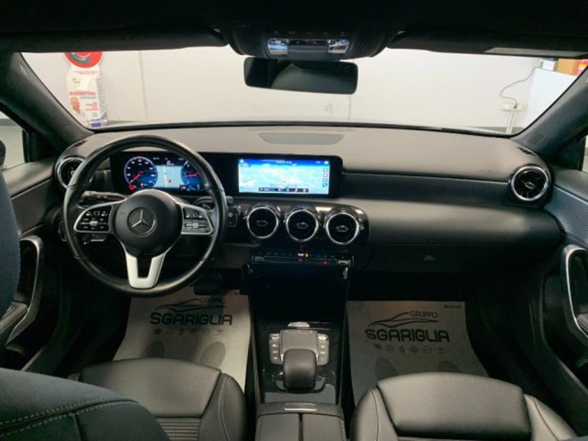 Mercedes-Benz Classe A 180 d AMG Line Premium Plus auto (7)