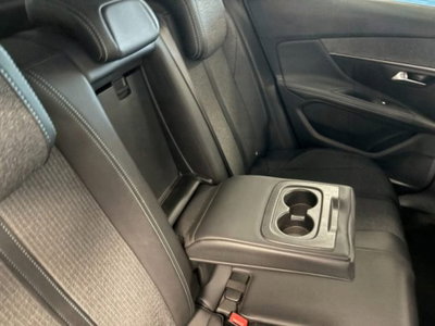 Peugeot 3008 BlueHDi 130 S&S EAT8 Allure Pack (18)