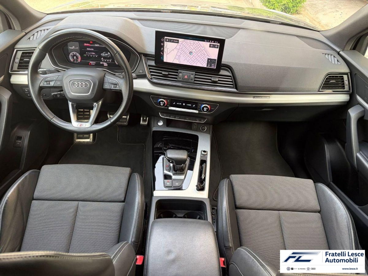 Audi Q5 40 2.0 tdi mhev 12V S line quattro s-tronic (2)