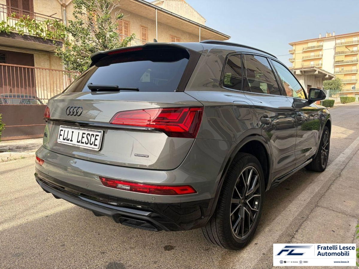 Audi Q5 40 2.0 tdi mhev 12V S line quattro s-tronic (12)