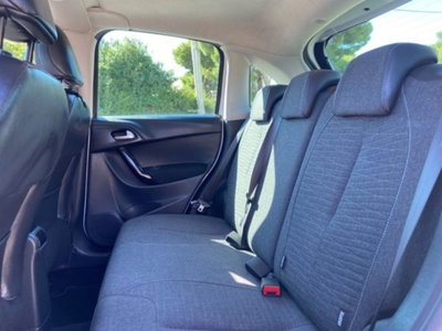 Citroen C3 BlueHDi 75 Exclusive (17)