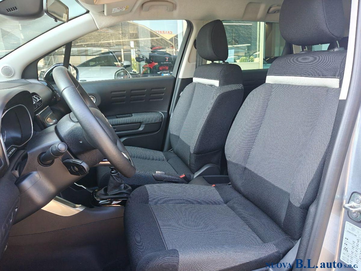 Citroen C3 Aircross BlueHDi 110 S&S Shine Pack (11)