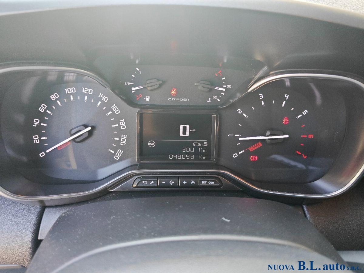 Citroen C3 Aircross BlueHDi 110 S&S Shine Pack (12)