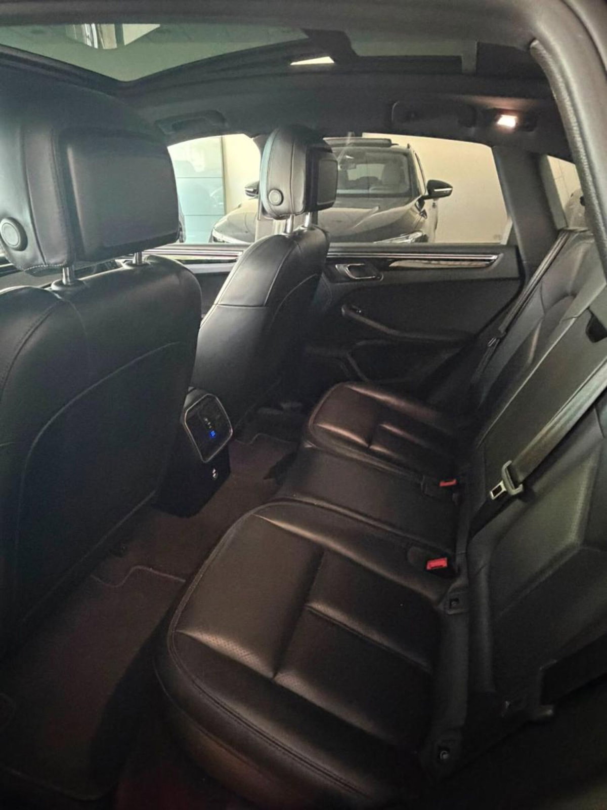 Porsche Macan S (12)