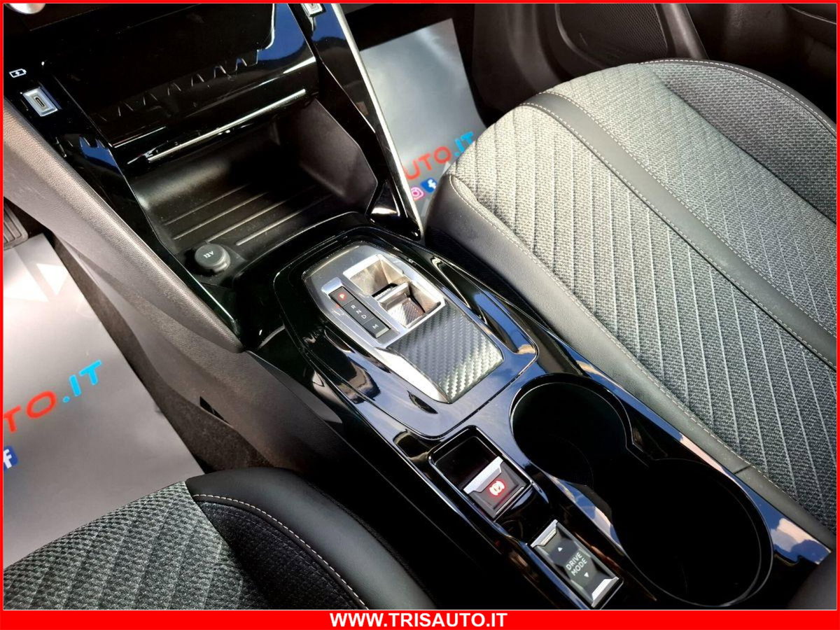 Peugeot 2008 1.2 hybrid Allure 145cv e-dcs6 (19)