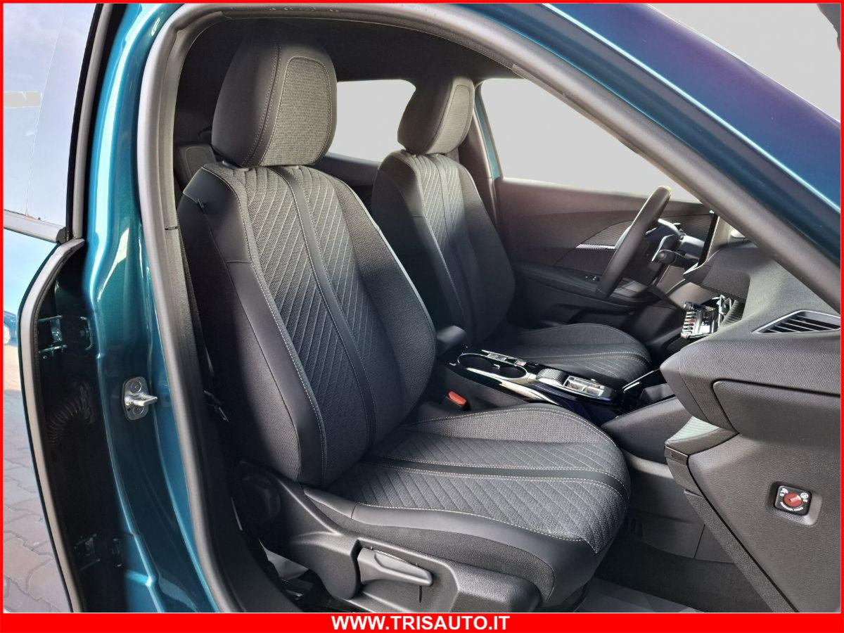 Peugeot 2008 1.2 hybrid Allure 145cv e-dcs6 (8)