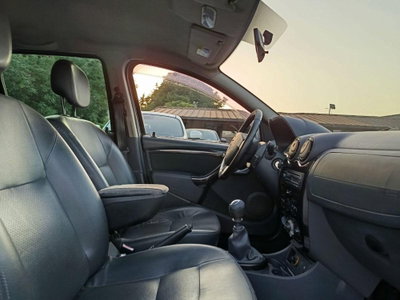 Dacia Duster 1.5 dCi 110CV 4x2 Lauréate (10)