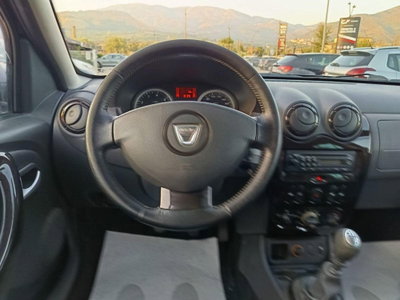 Dacia Duster 1.5 dCi 110CV 4x2 Lauréate (12)
