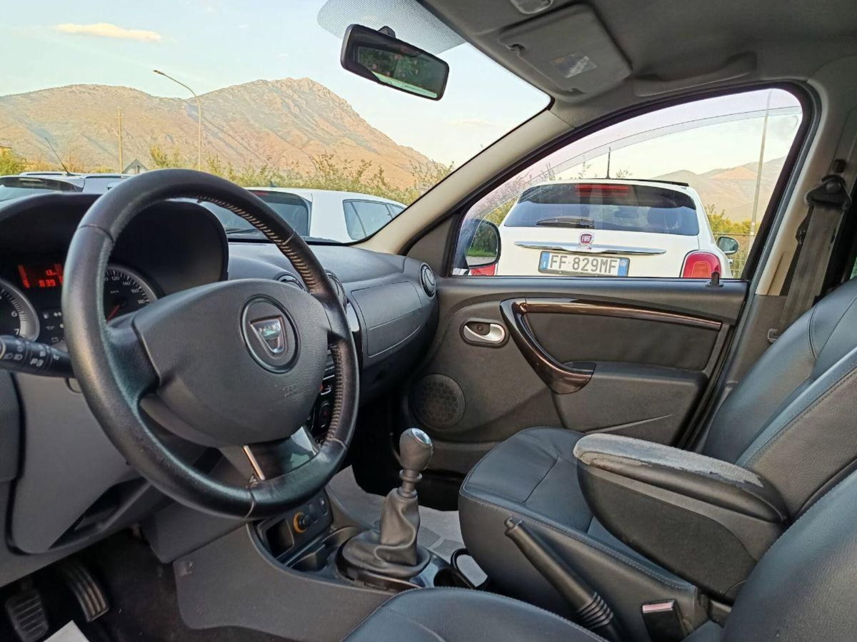 Dacia Duster 1.5 dCi 110CV 4x2 Lauréate (17)