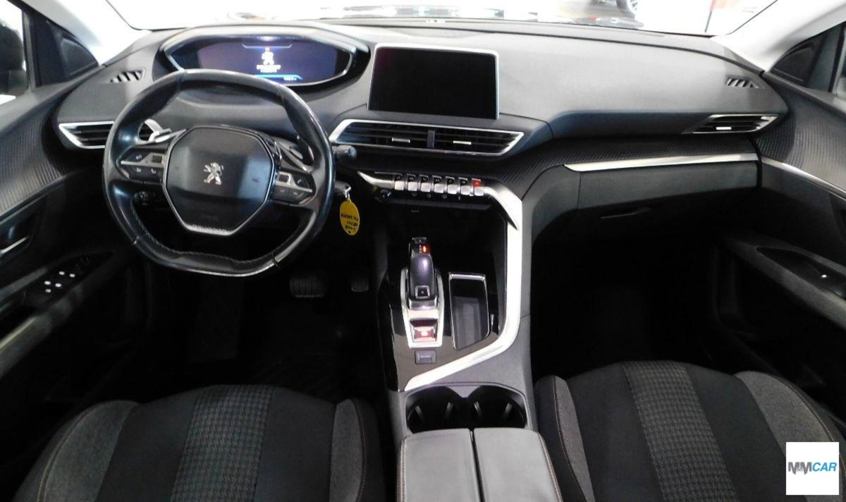 Peugeot 5008 BlueHDi 120 EAT6 S&S Active (10)