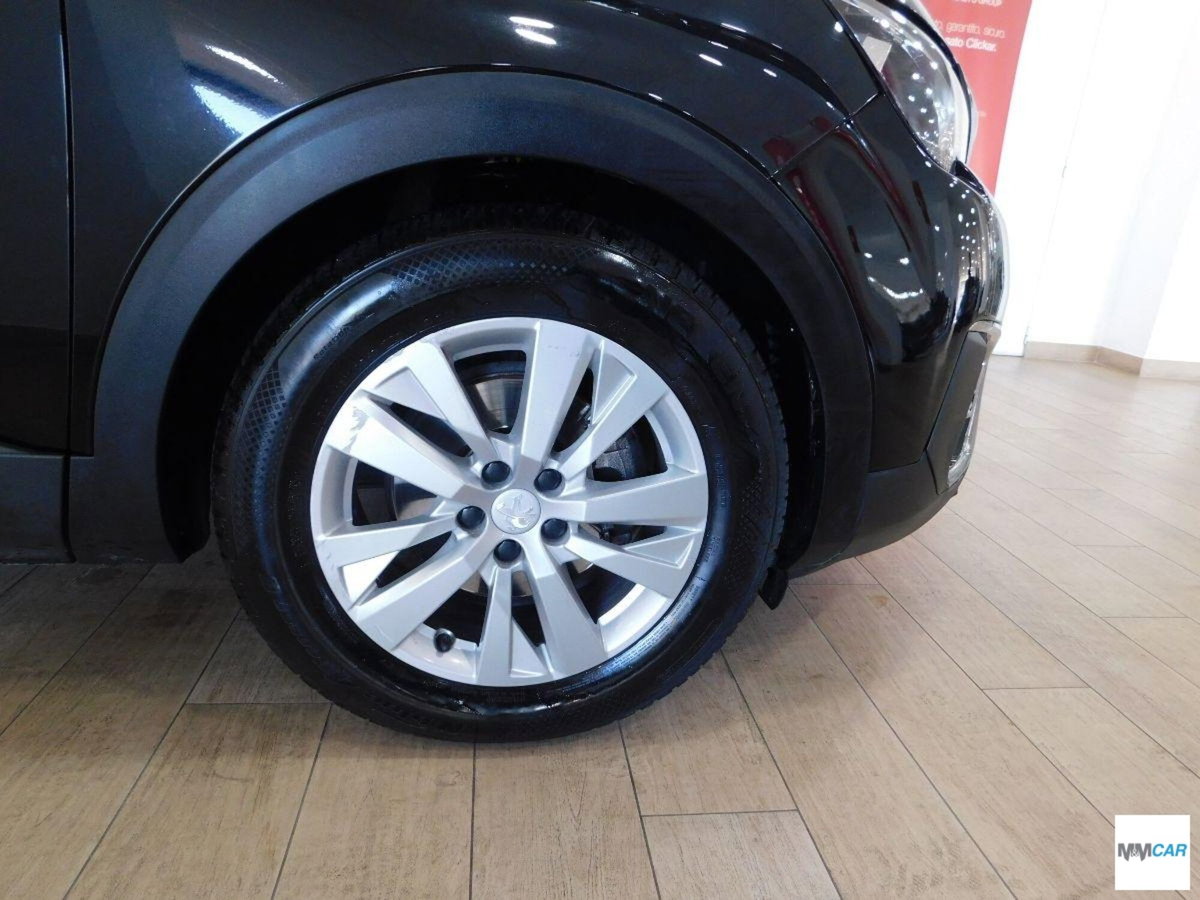 Peugeot 5008 BlueHDi 120 EAT6 S&S Active (5)