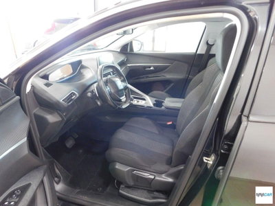 Peugeot 5008 BlueHDi 120 EAT6 S&S Active (9)