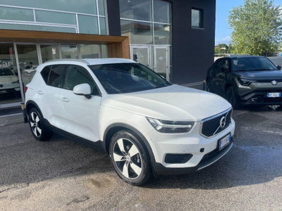Volvo XC40 D3 Geartronic Momentum (3)