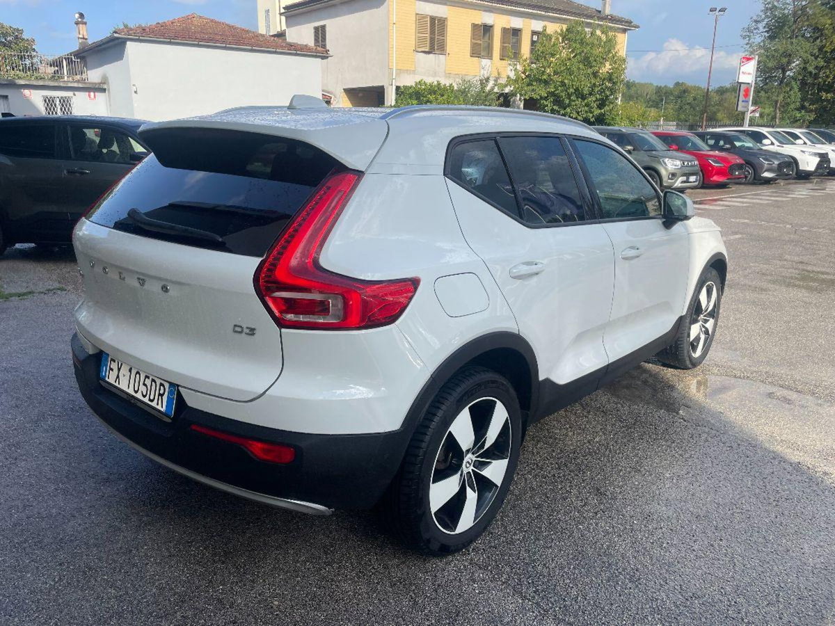 Volvo XC40 D3 Geartronic Momentum (6)