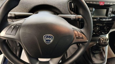 Lancia Ypsilon 1.0 FireFly 5 porte S&S Hybrid Silver Plus (7)