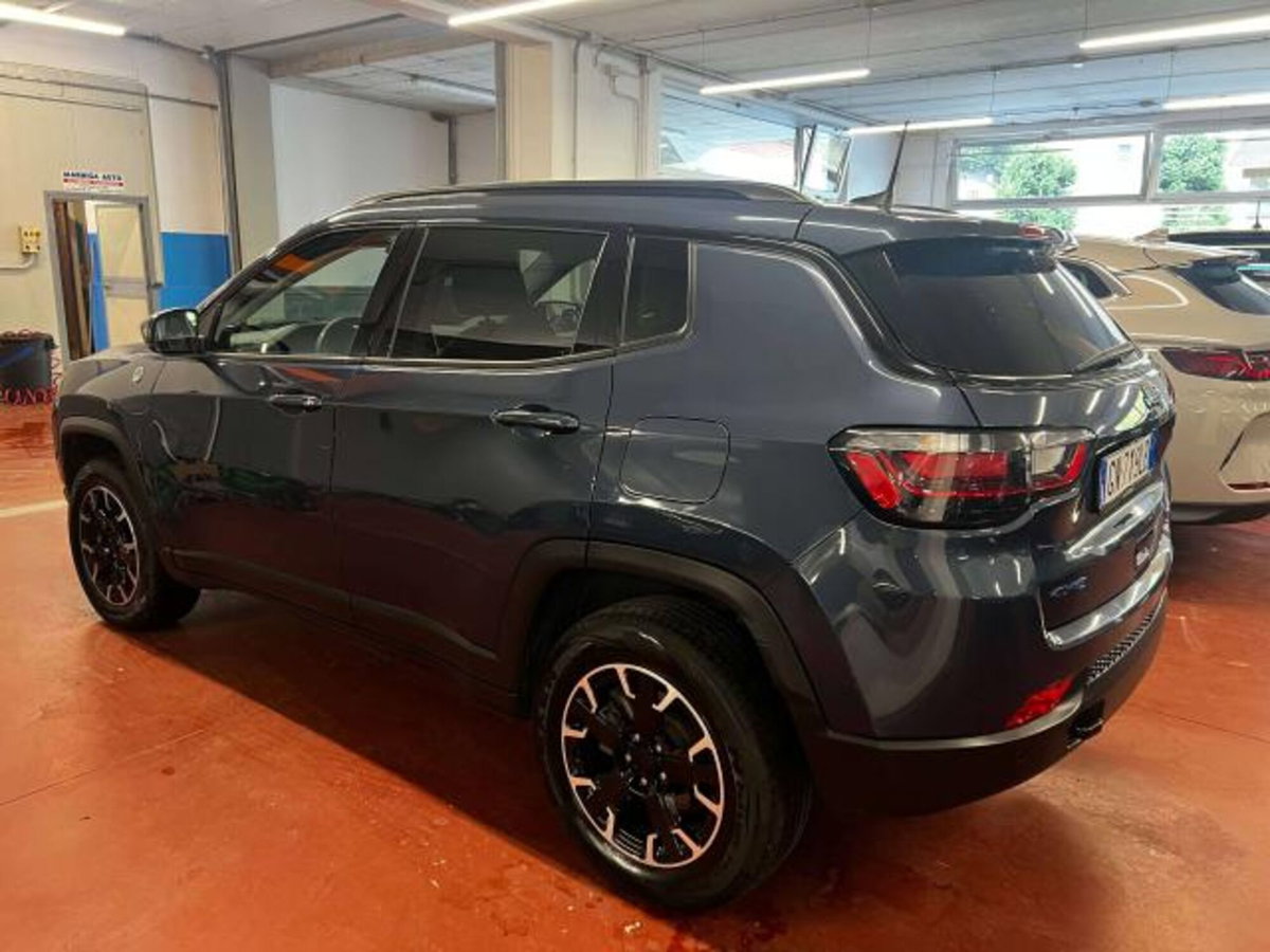 Jeep Compass 1.3 turbo t4 phev Trailhawk 4xe auto (5)
