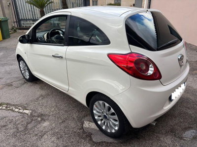 Ford Ka 1.2 8V 69CV Titanium (12)