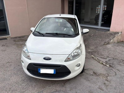 Ford Ka 1.2 8V 69CV Titanium (14)