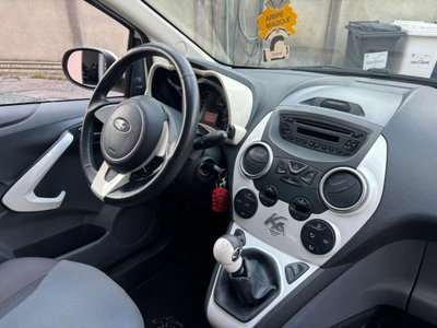 Ford Ka 1.2 8V 69CV Titanium (8)