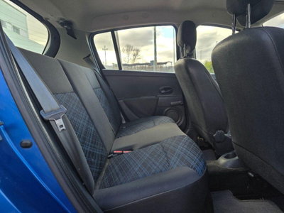 Renault Clio 1.2 16V 65CV 5 porte 4U Pack (18)