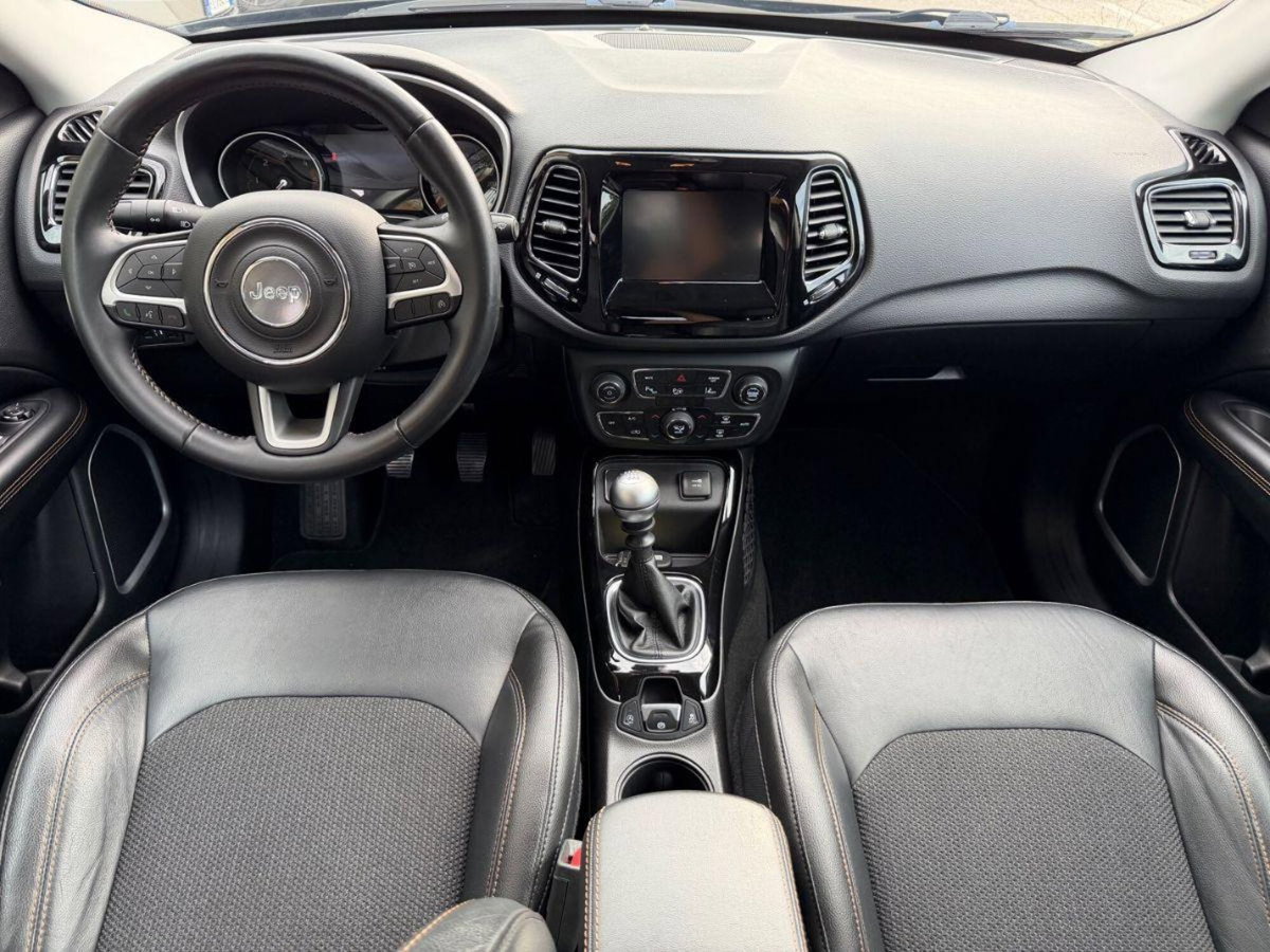 Jeep Compass 1.6 Multijet II 2WD Business (12)