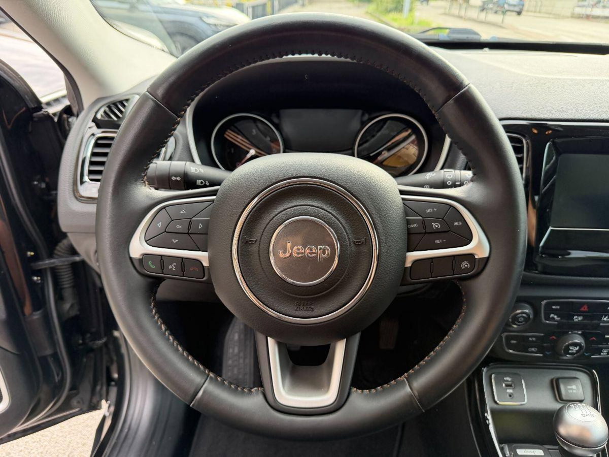 Jeep Compass 1.6 Multijet II 2WD Business (13)