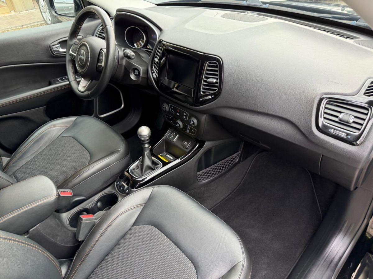 Jeep Compass 1.6 Multijet II 2WD Business (16)