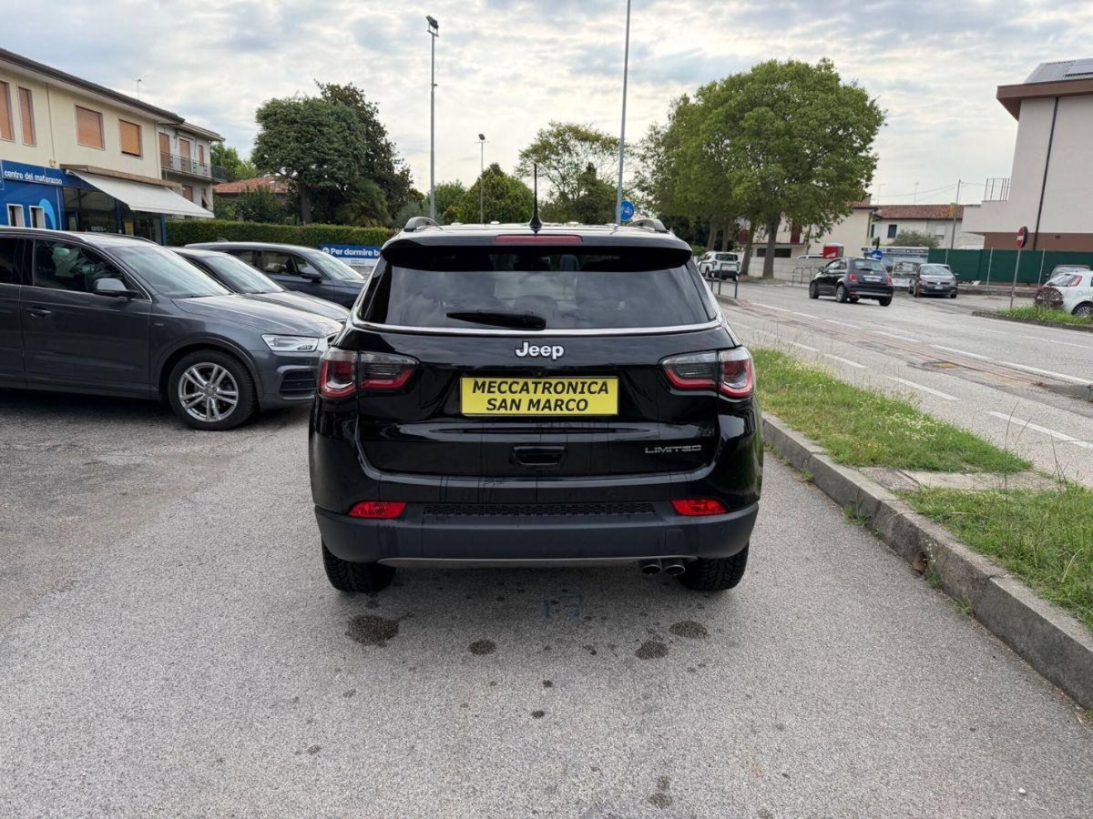 Jeep Compass 1.6 Multijet II 2WD Business (5)