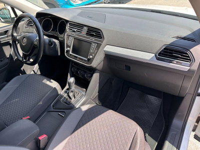 Volkswagen Tiguan 2.0 TDI SCR DSG 4MOTION Style BMT (19)