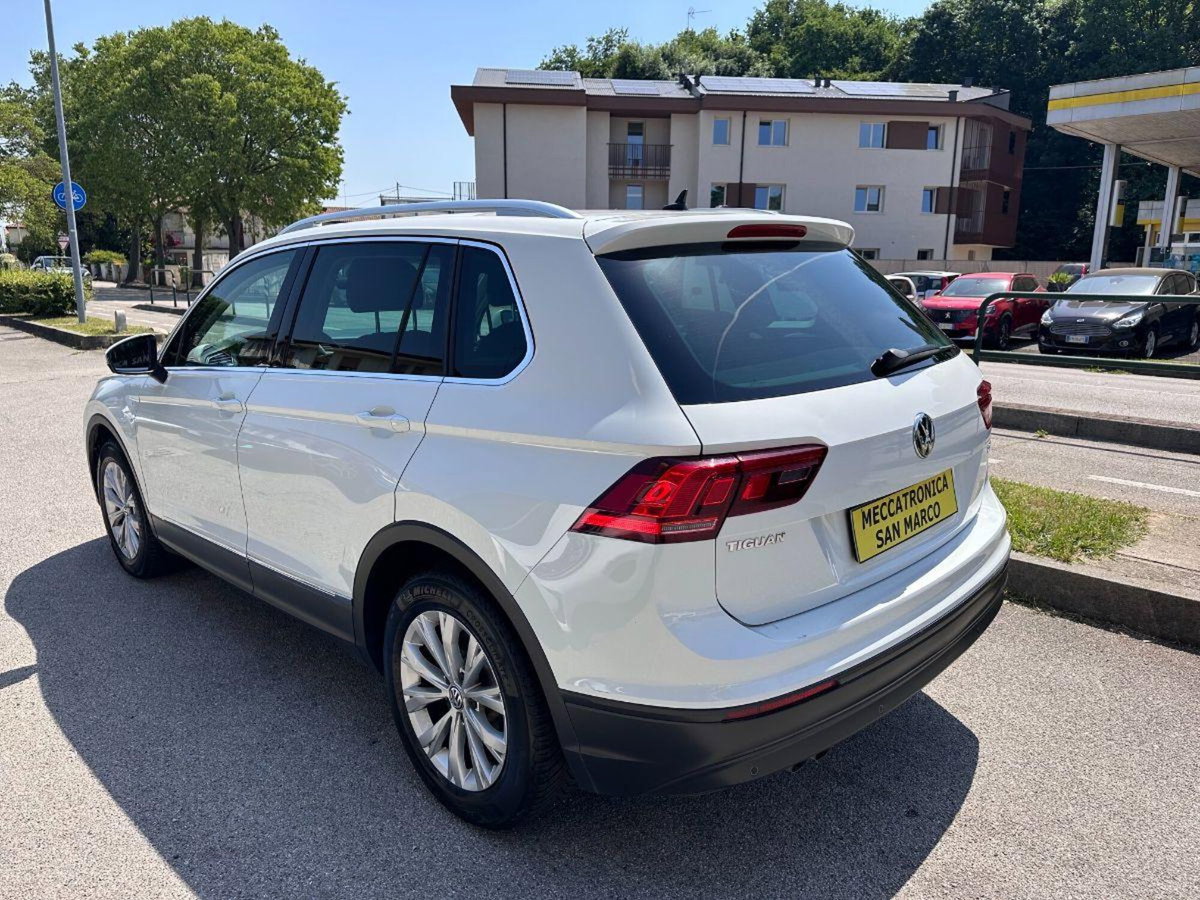 Volkswagen Tiguan 2.0 TDI SCR DSG 4MOTION Style BMT (4)