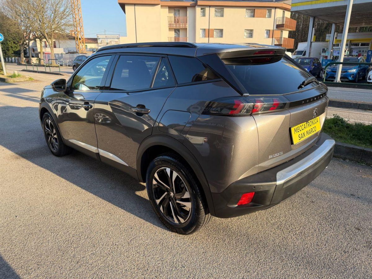 Peugeot 2008 BlueHDi 130 S&S EAT8 Allure Pack (6)
