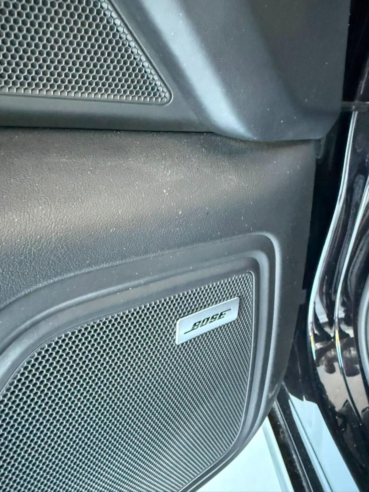 Porsche Macan Turbo (13)