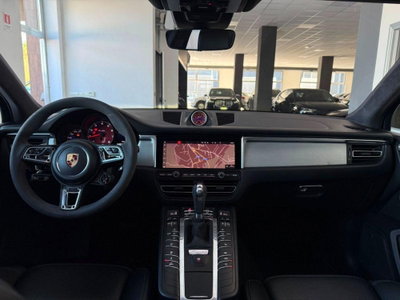 Porsche Macan Turbo (17)
