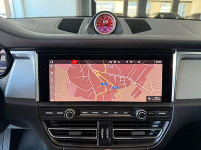 Porsche Macan Turbo (20)