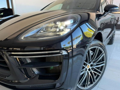 Porsche Macan Turbo (7)