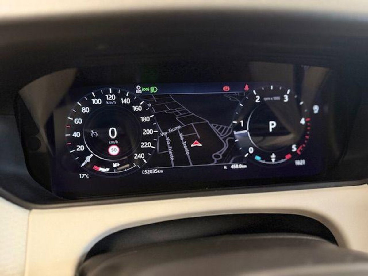 Land Rover Range Rover Velar 2.0D I4 204 CV (15)